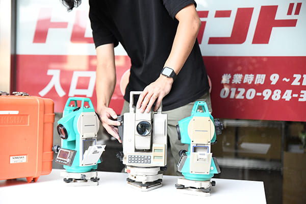 ❷ お品物を店舗にお持ち込み